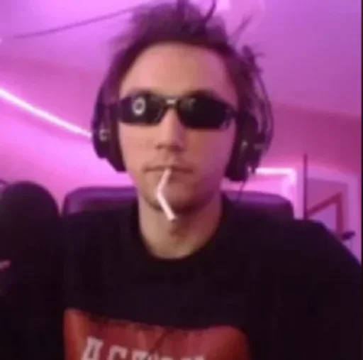 Мемный стикер 2